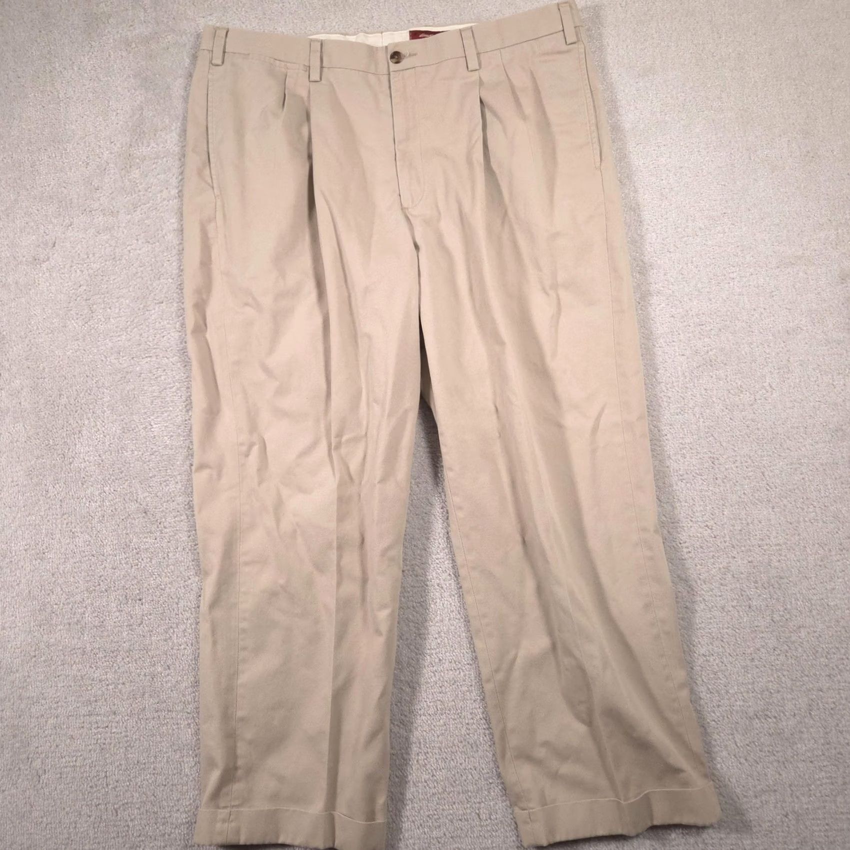 Eddie Bauer Eddie Bauer Khakis Chino Pants Mens 40x29 Beige Relaxed Fit Pleated Cuffed Vintage No Size US 40 / EU 56 - 2 Thumbnail