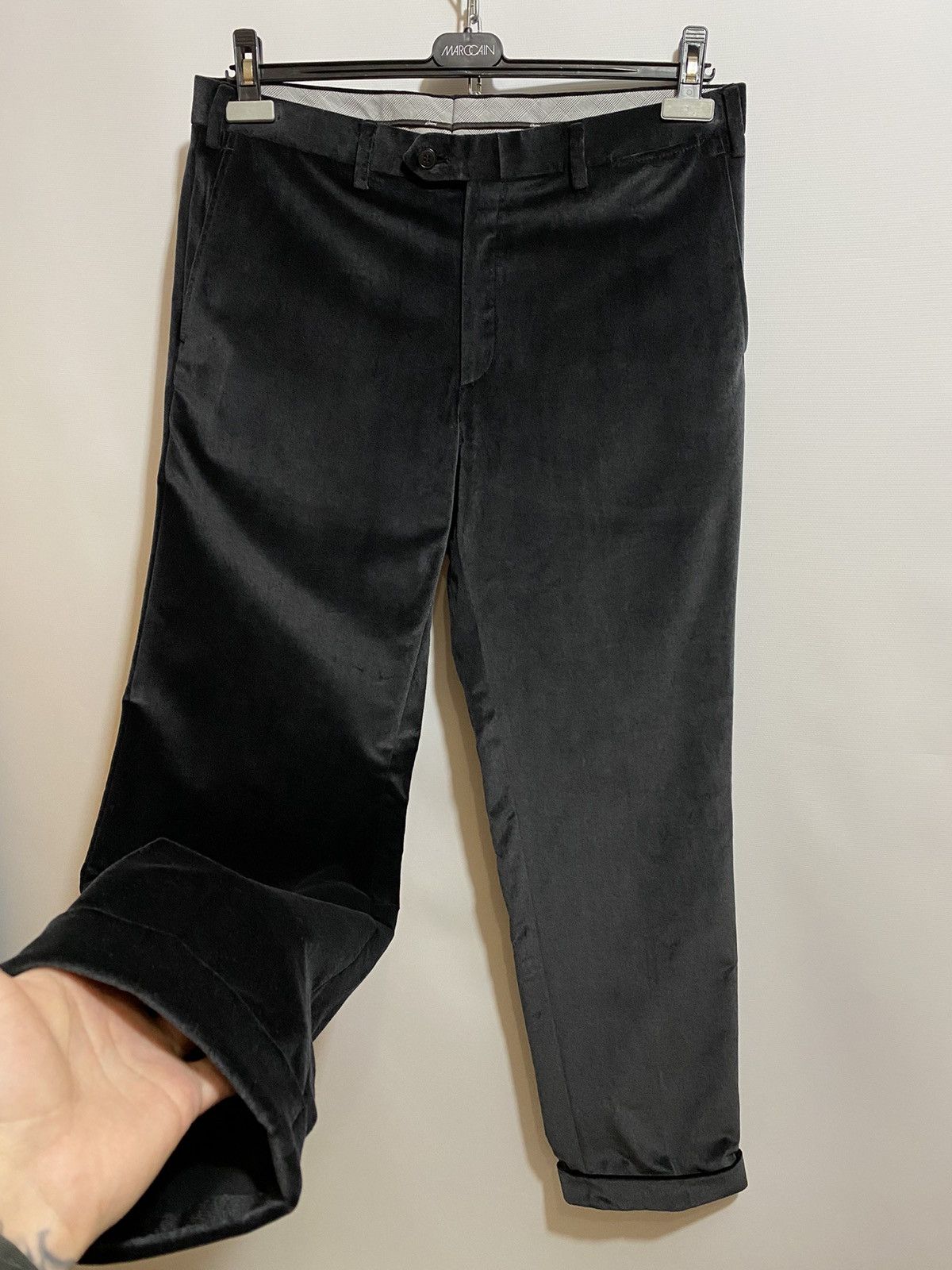 image of Brioni Megeve Cotton-Velour Pants Classic in Black, Men's (Size 36)