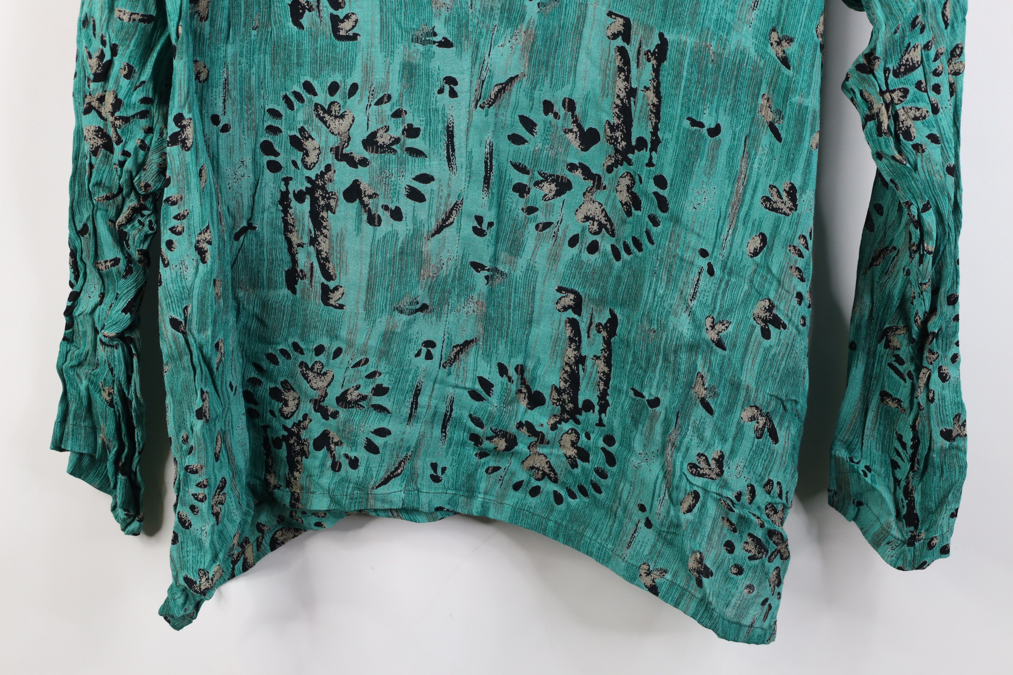 Vintage Vintage 90s Streetwear Baggy Abstract Long Sleeve T-Shirt Size L / US 10 / IT 46 - 9 Thumbnail