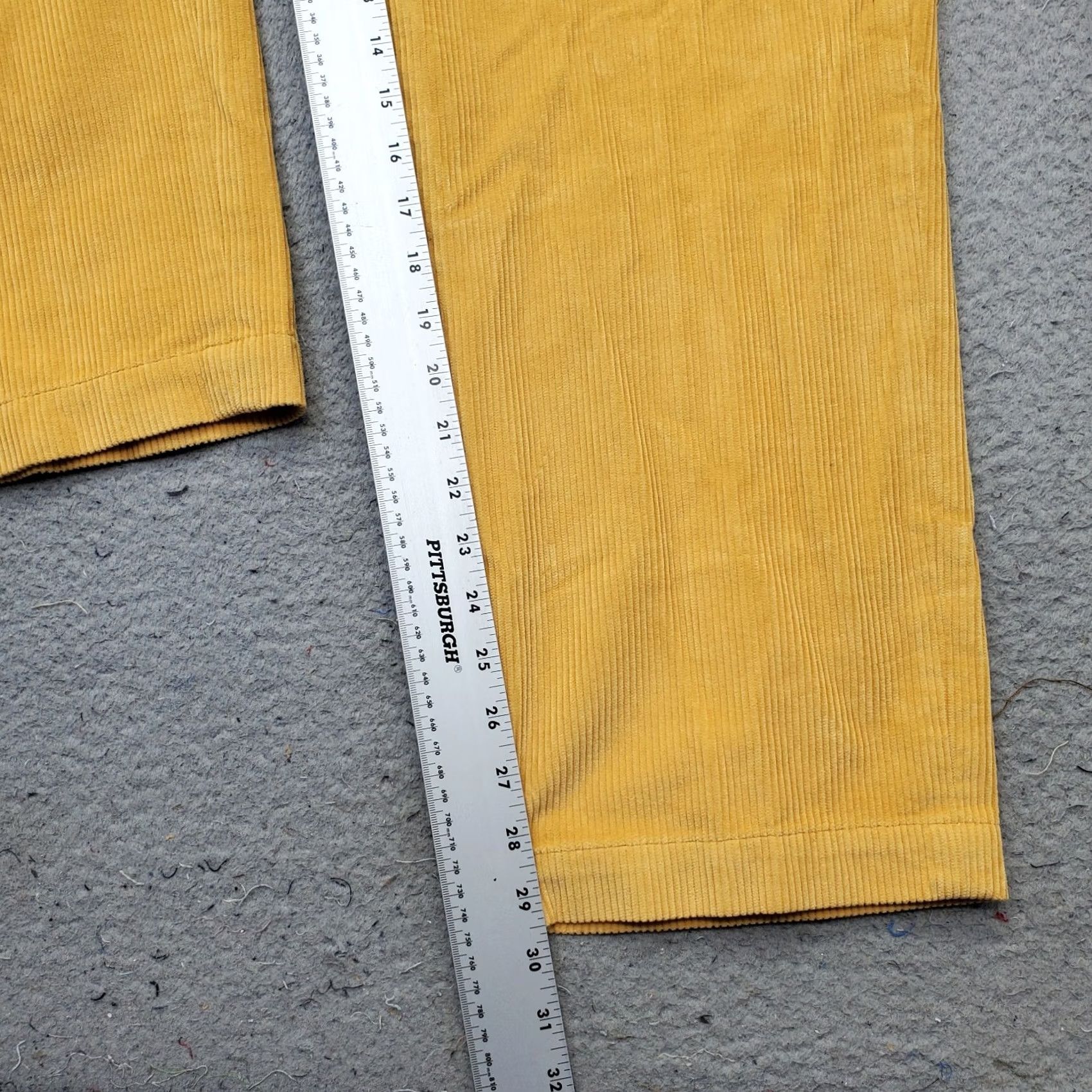 Brooks Brothers Brooks Brothers Mens Corduroy Pants 35x30 Orange Stretch Flat Front Straight Leg Size 35 Mens Chino Pant Size US 35 - 4 Thumbnail