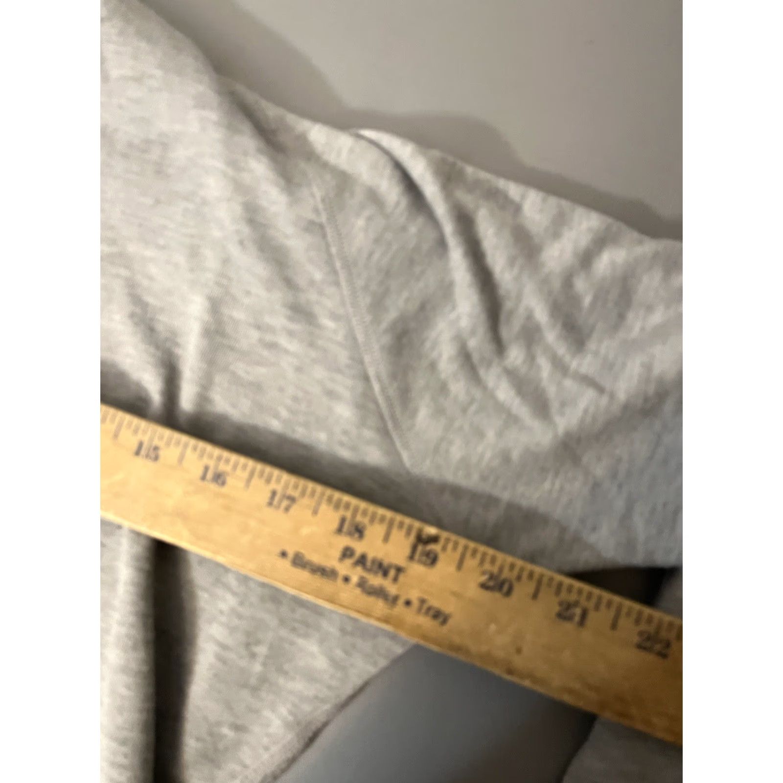 Nike Nike Obsessed Infinity Coverup Turtle Sweat Shirt Women’s Size S Gray Pullover Activewear 640391 063 Size ONE SIZE - 6 Thumbnail