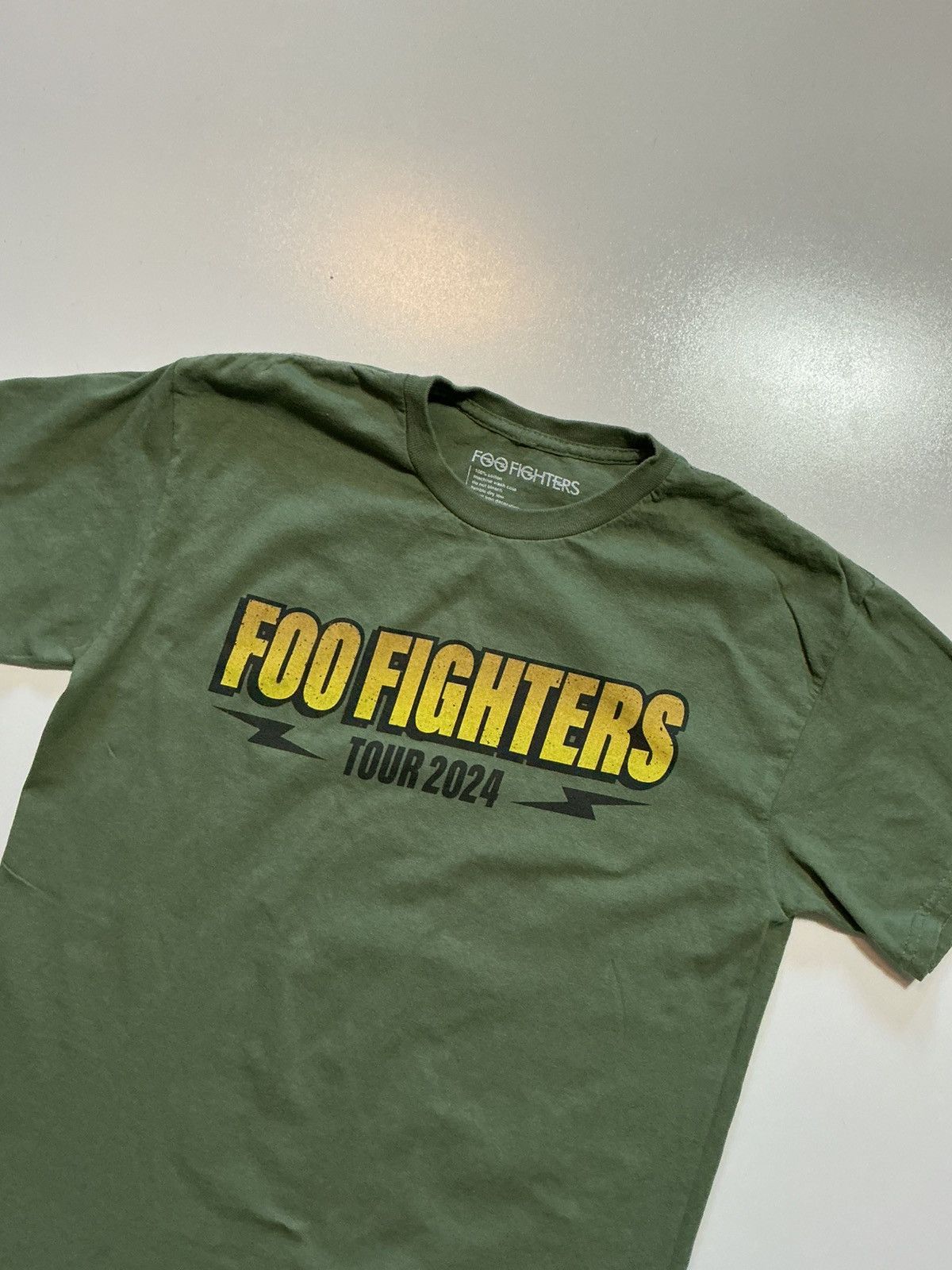 Band Tees Foo Fighters 2024 Tour Everything Or Nothing At All T-Shirt Size US M / EU 48-50 / 2 - 3 Thumbnail