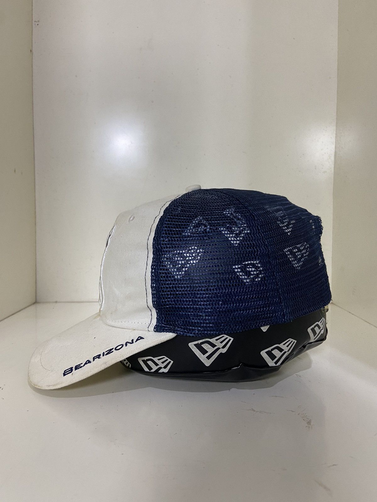 Japanese Brand VTG Y2K CAPTIV 8 SUPPLY like patagonia trucker hat Size ONE SIZE - 5 Thumbnail