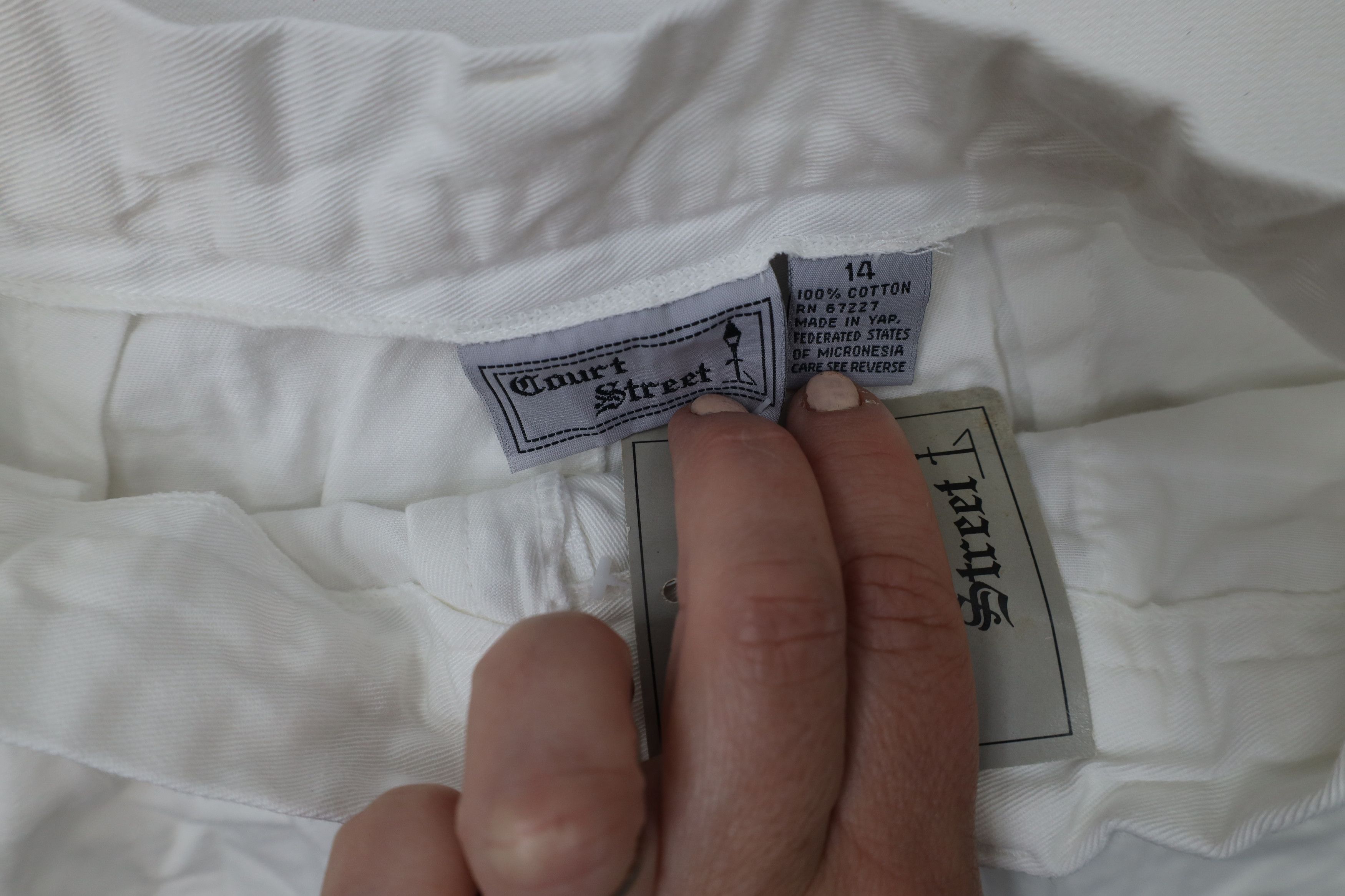 Vintage Deadstock Vintage 90s Streetwear Cuffed Shorts White Cotton Size 36" / US 14 / IT 50 - 7 Thumbnail