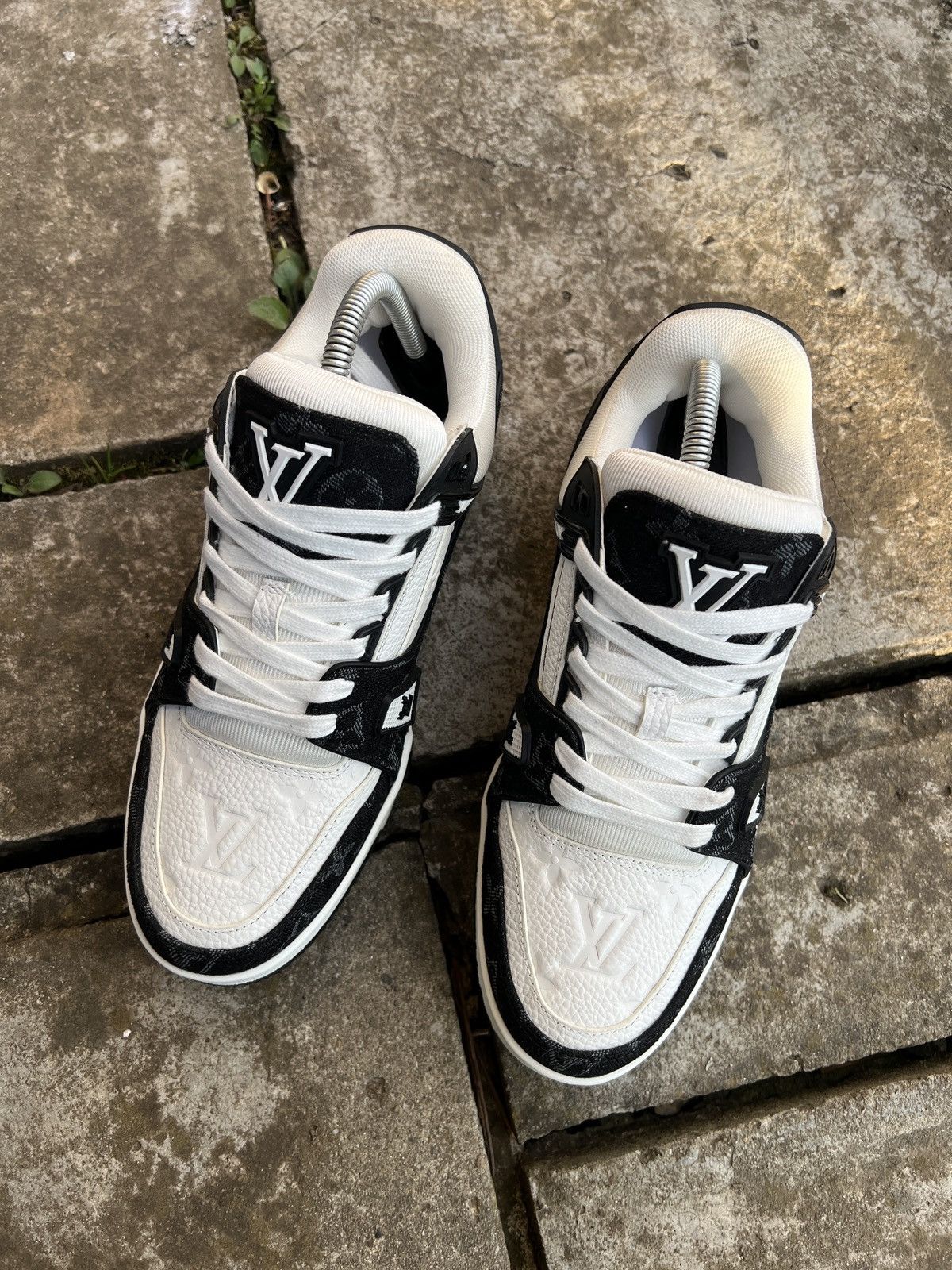 Louis Vuitton Louis Vuitton Trainer Sneakers Size US 6 / IT 36 - 3 Thumbnail