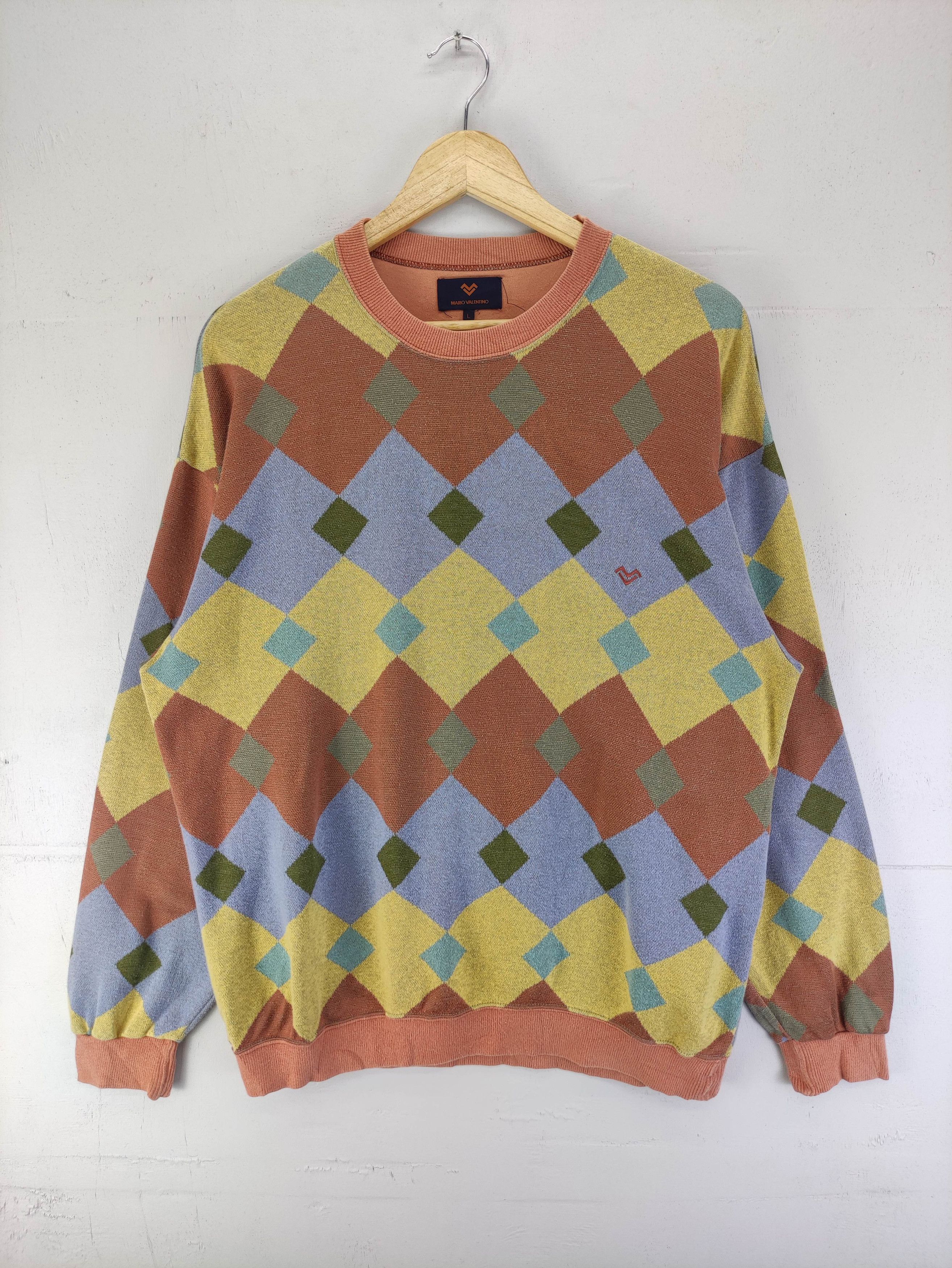 Mario Valentino Vintage Mario Valentino Sweatshirt Jumper Diamond Style Size US M / EU 48-50 / 2 - 1 Thumbnail