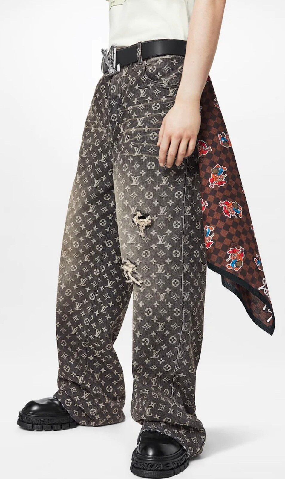 Louis Vuitton Louis Vuitton Monogram Distressed Baggy Denim Pants 