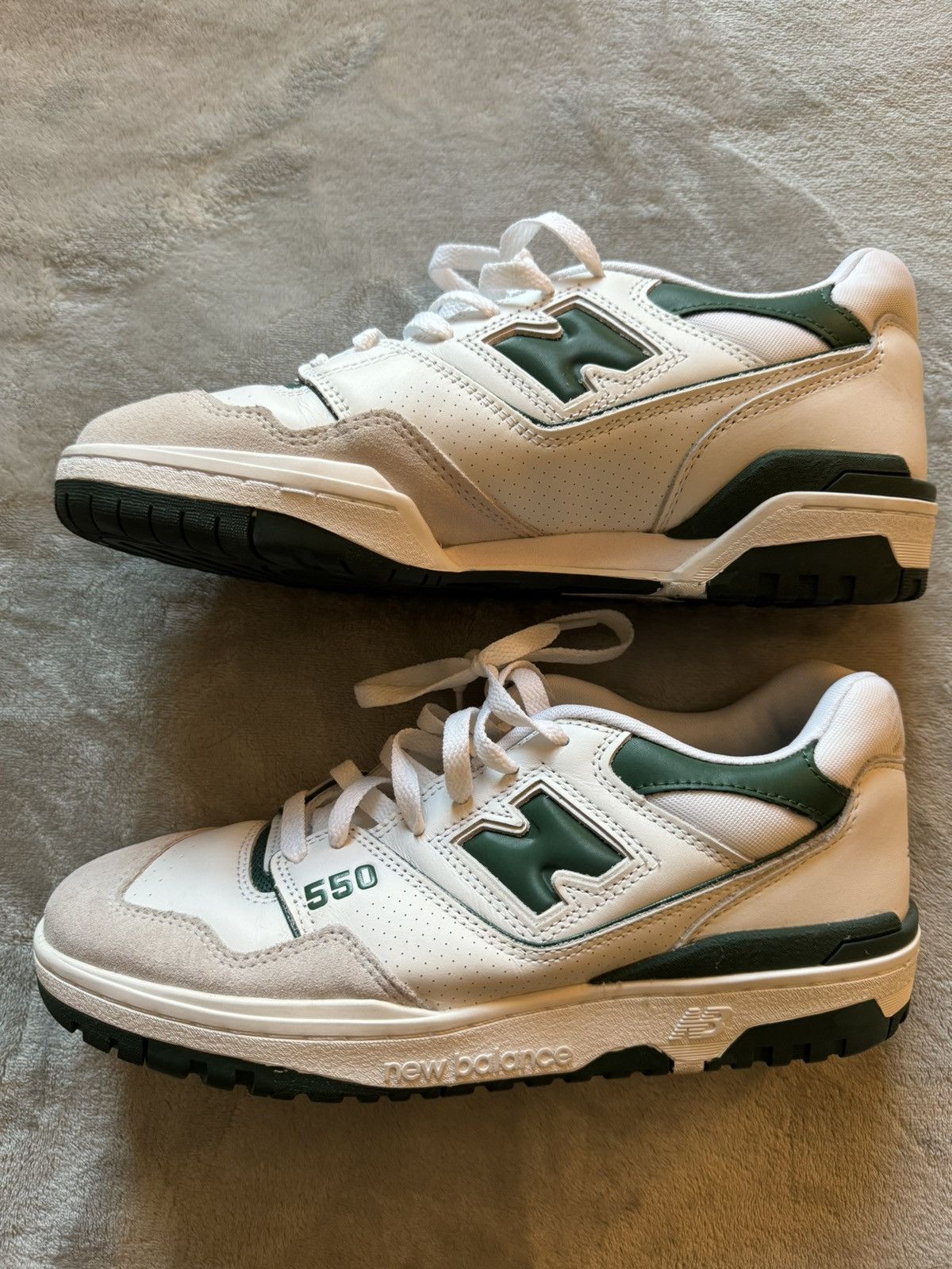 New Balance New balance 550s Size US 10 / EU 43 - 2 Thumbnail