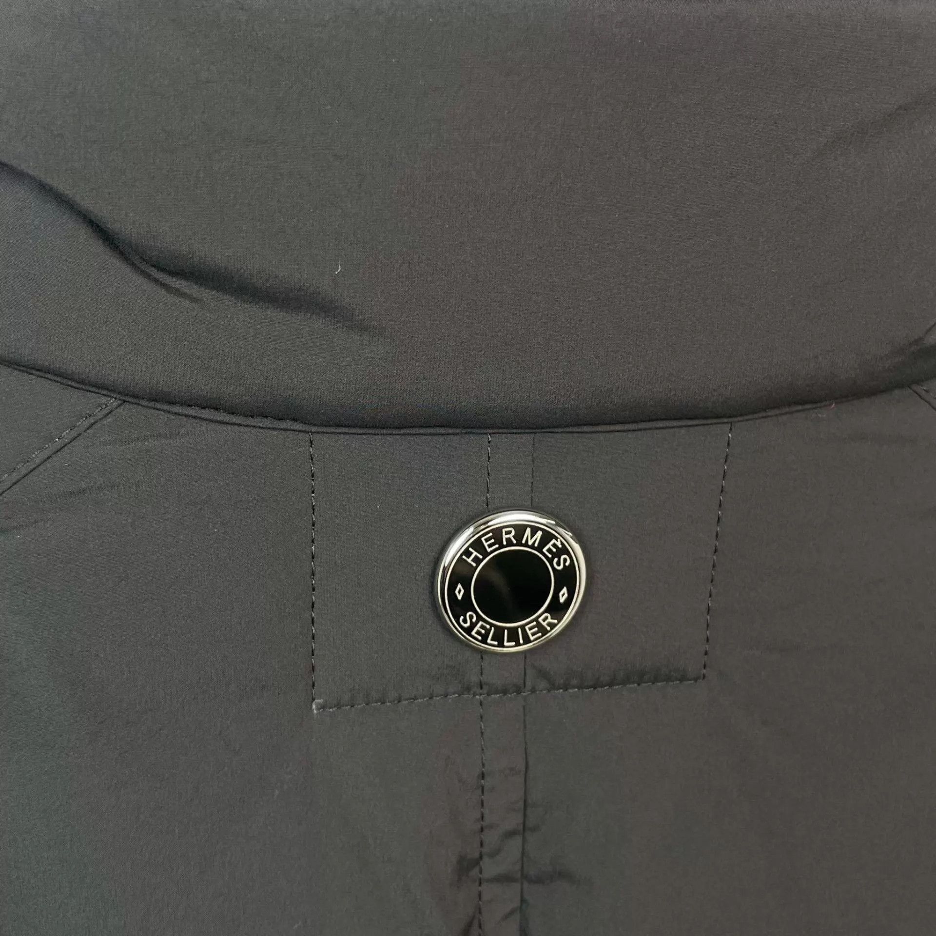 Hermes Hermes Black Stand Collar Short Down Jacket L Size L / US 10 / IT 46 - 8 Thumbnail
