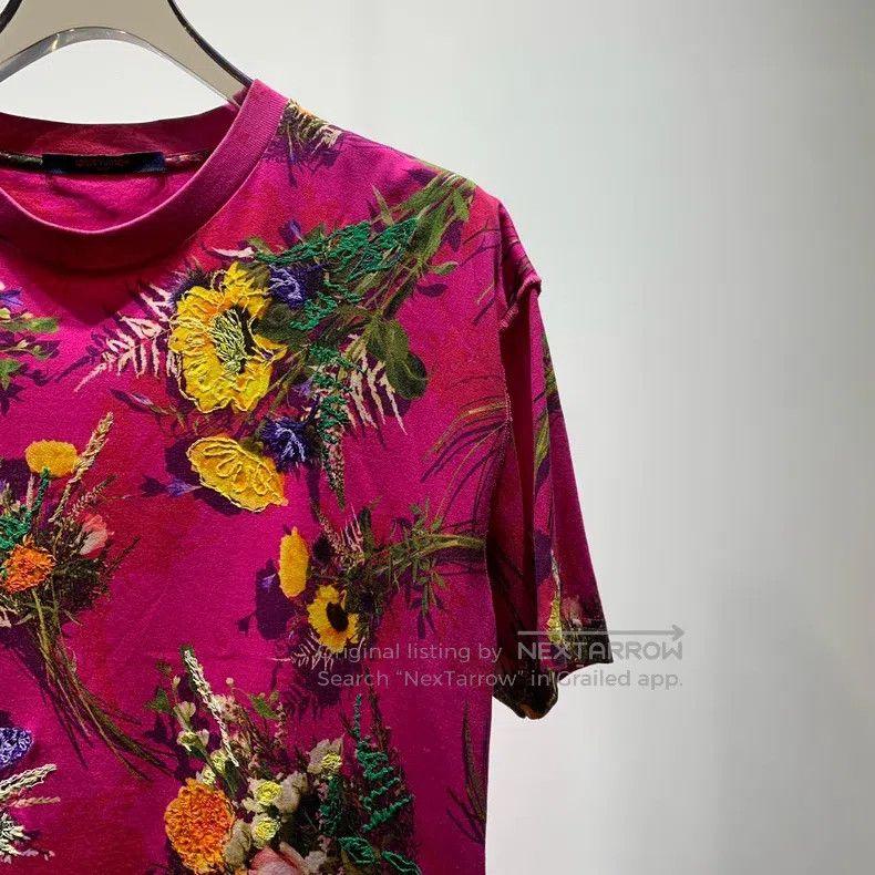 Louis Vuitton Louis Vuitton Full printed floral hand embroidered short s Size US S / EU 44-46 / 1 - 3 Thumbnail