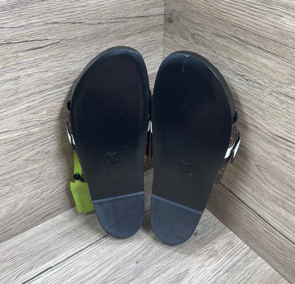 Louis Vuitton Louis Vuitton Bom Dia Brown All-over Print Slides J41 Size US 6.5 / IT 36.5 - 5 Thumbnail