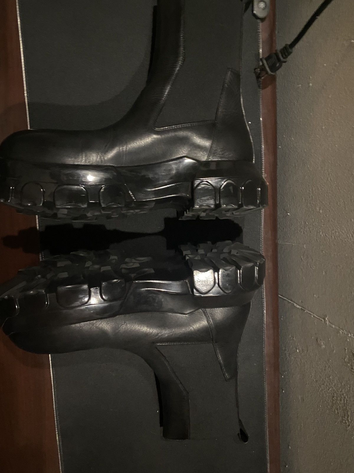 Rick Owens Rick owens polished tractor boots Size US 8 / EU 41 - 2 Thumbnail