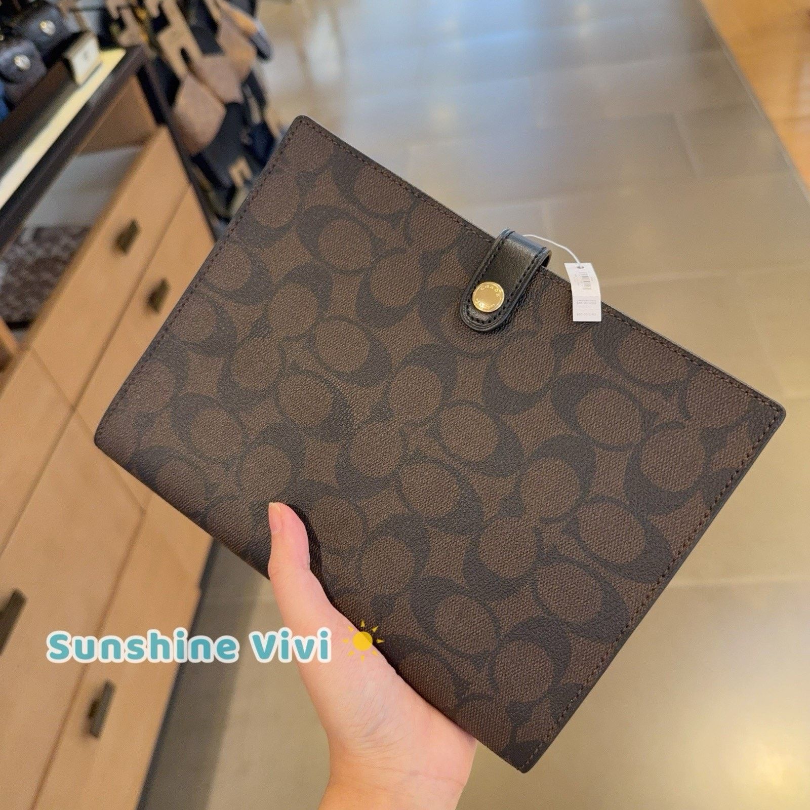 Coach NWT Coach Snap Notebook 222 Walnut Black Leather Size ONE SIZE - 3 Thumbnail