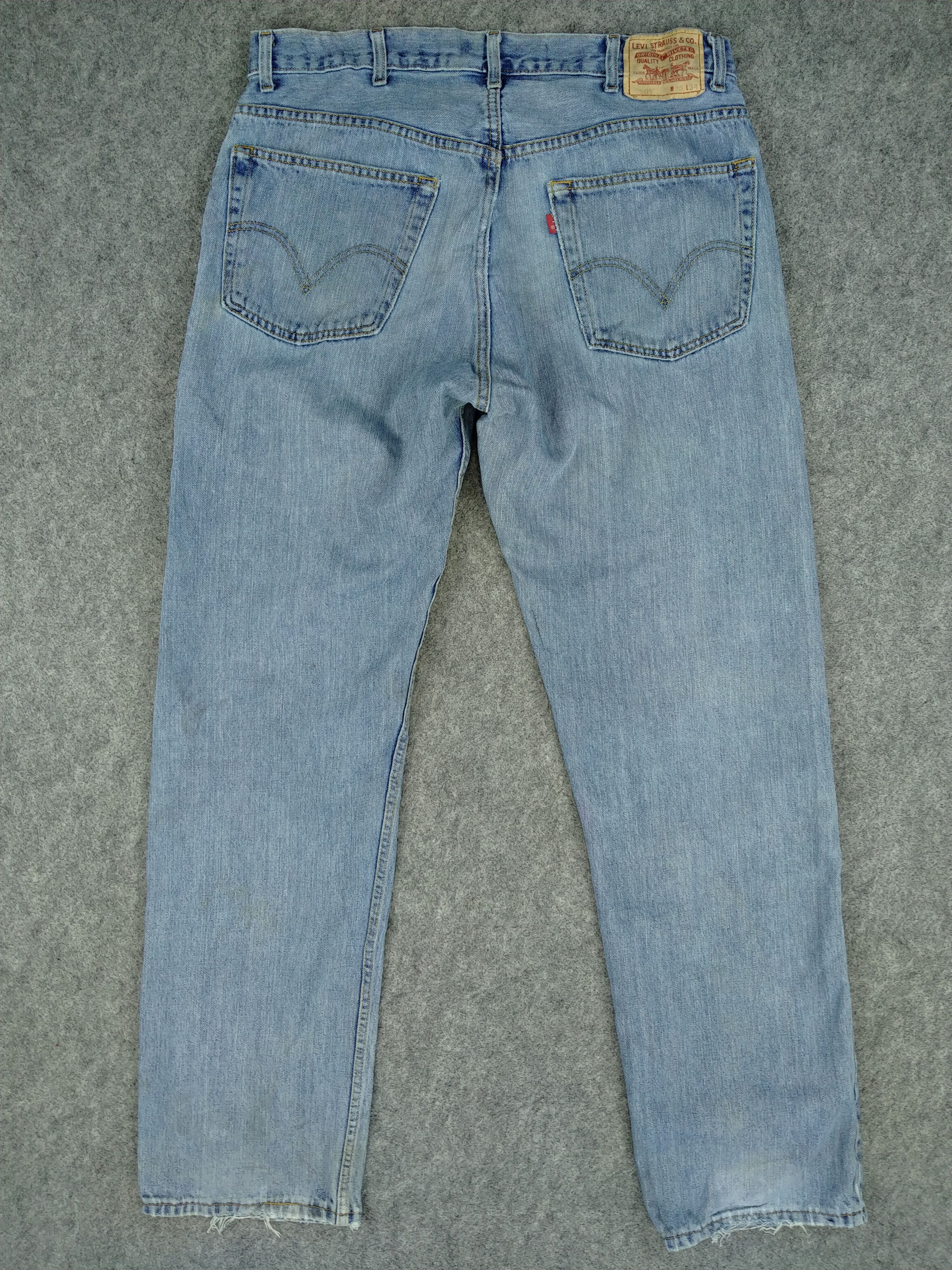 Levi's Faded Blue Vintage Levi's 505 Jeans 37x34.5 Denim -JN1022 Size US 37 - 2 Thumbnail
