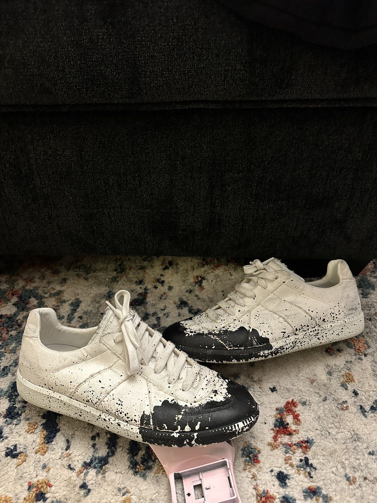 Maison Margiela Maison Margiela Gats Paint Splatter Black/White 42/9 ...