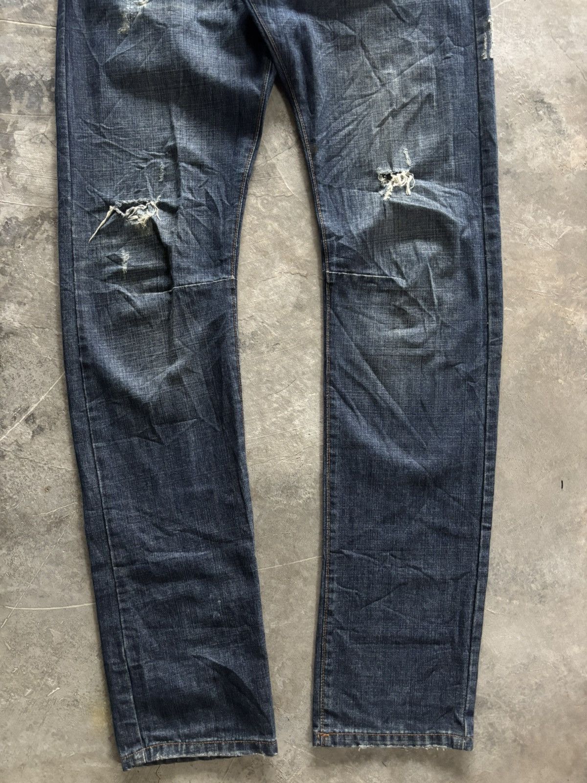 Pierre Balmain PIERRE BALMAIN SKINNY DISTRESSED DECARNIN HEDI SLIMANE STYLE Size US 32 / EU 48 - 15 Thumbnail