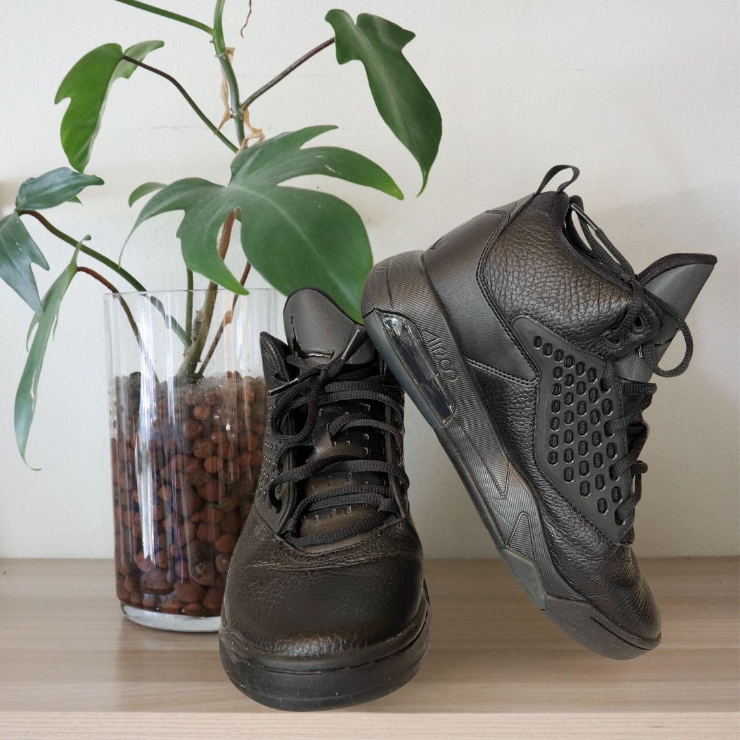 Nike Nike Jordan Maxin 200 Black Sneakers CD6107-010 Mens Sz 10 Size US 10 / EU 43 - 8 Thumbnail