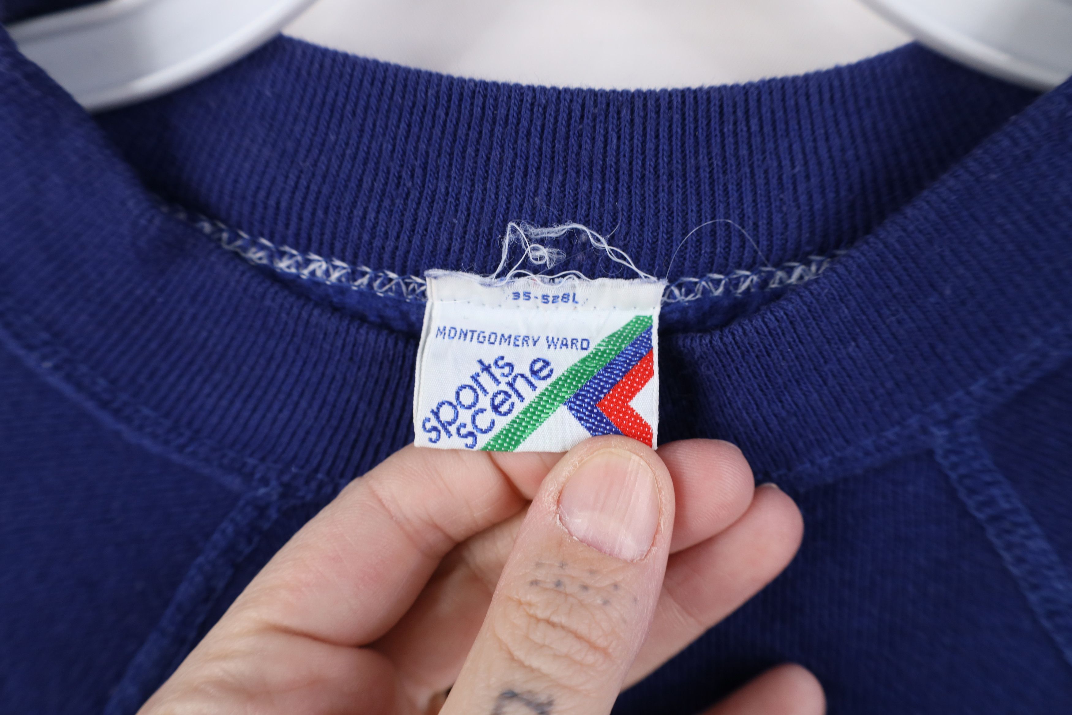 Vintage Vintage 70s 80s Streetwear Crewneck Sweatshirt Blue USA Size US S / EU 44-46 / 1 - 4 Thumbnail