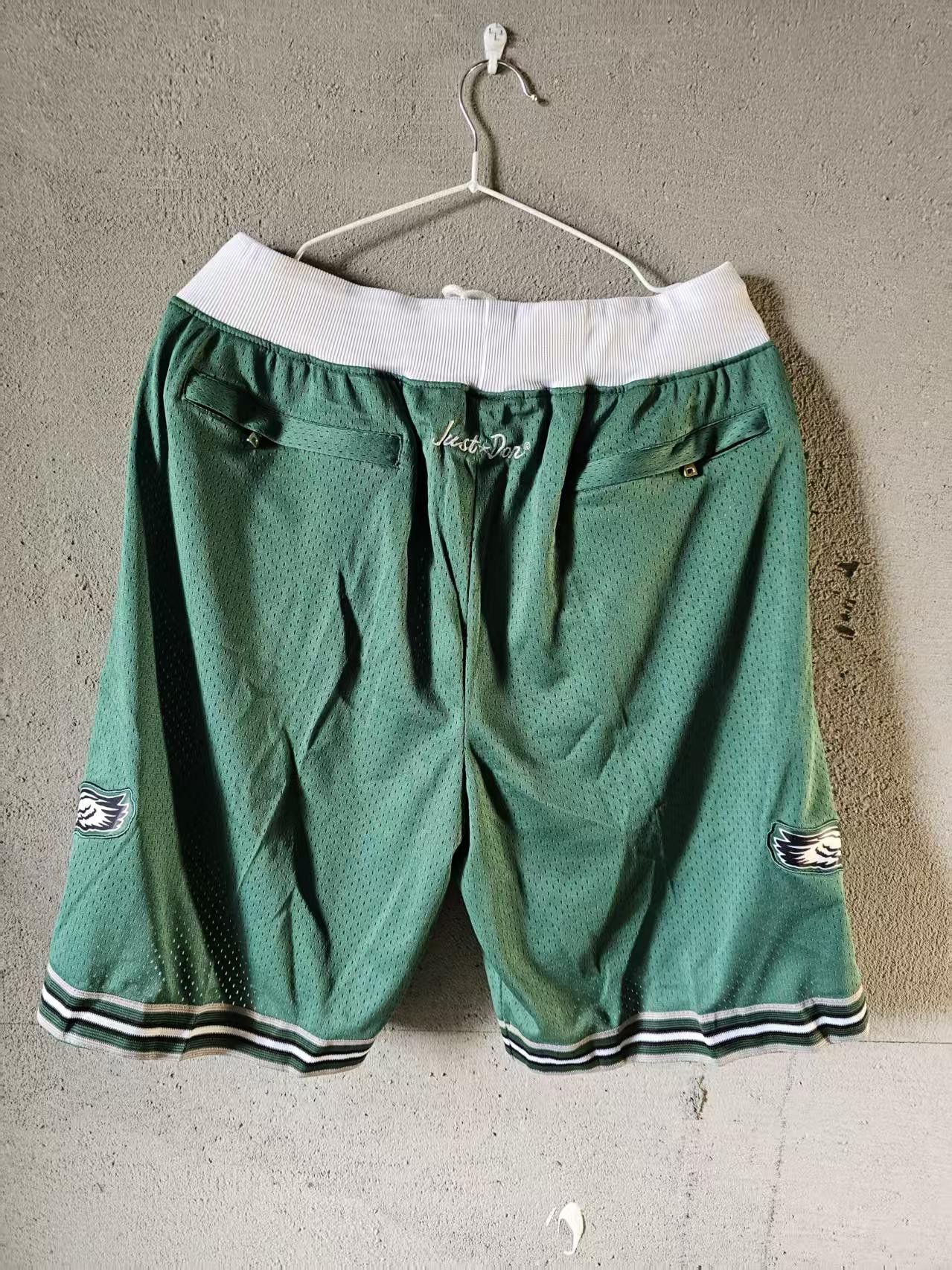 NFL Vintage Philadelphia Eagles Short L Size Size US 36 / EU 52 - 4 Thumbnail