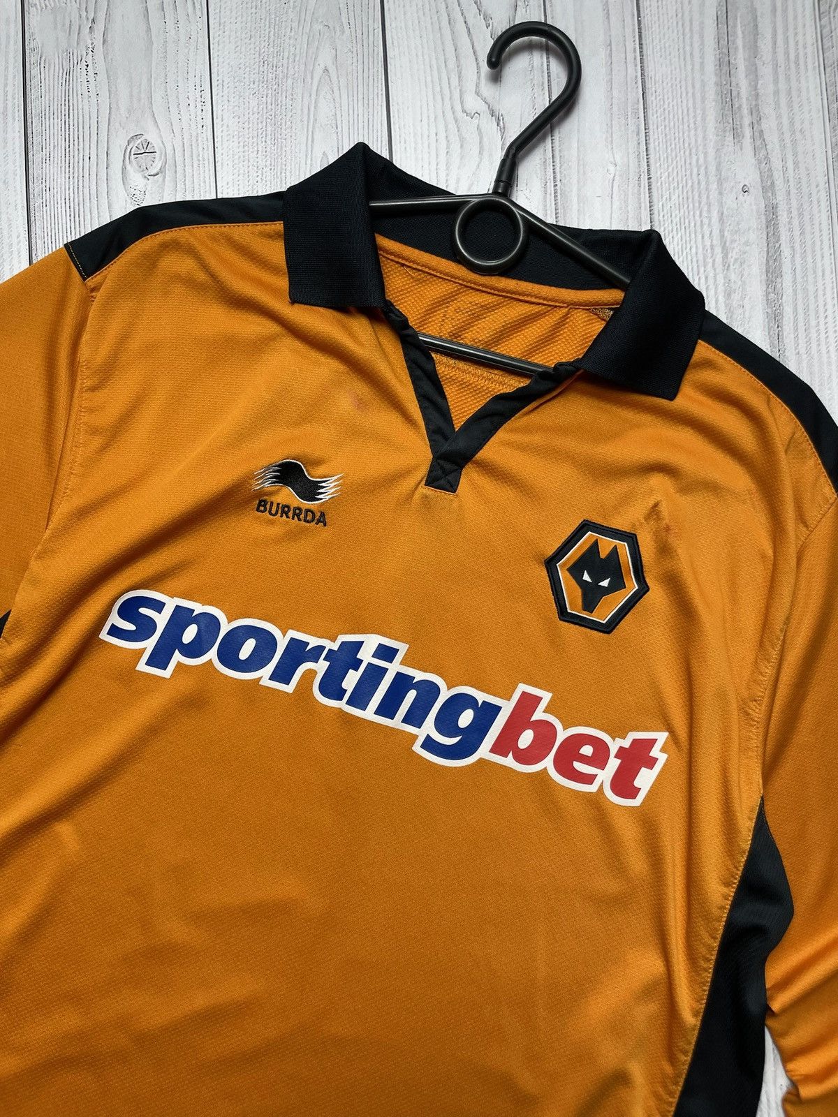 Vintage Vintage wolves soccer jersey Wolverhampton size M Long sleev Size US M / EU 48-50 / 2 - 2 Thumbnail