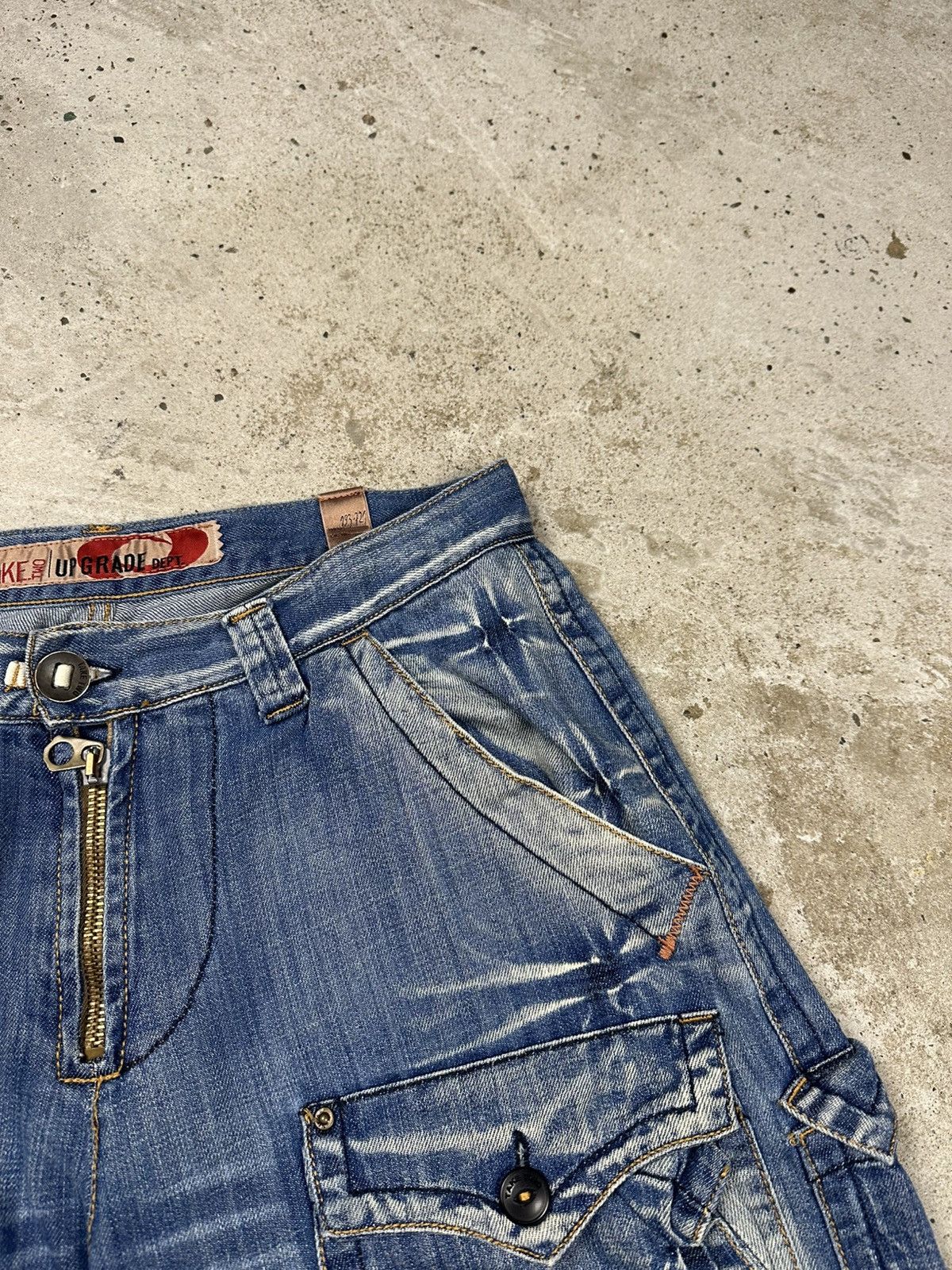 Japanese Brand Vintage Y2K Take Two Upgrade Cargo Denim Shorts Jeans Japan Size US 32 / EU 48 - 6 Thumbnail