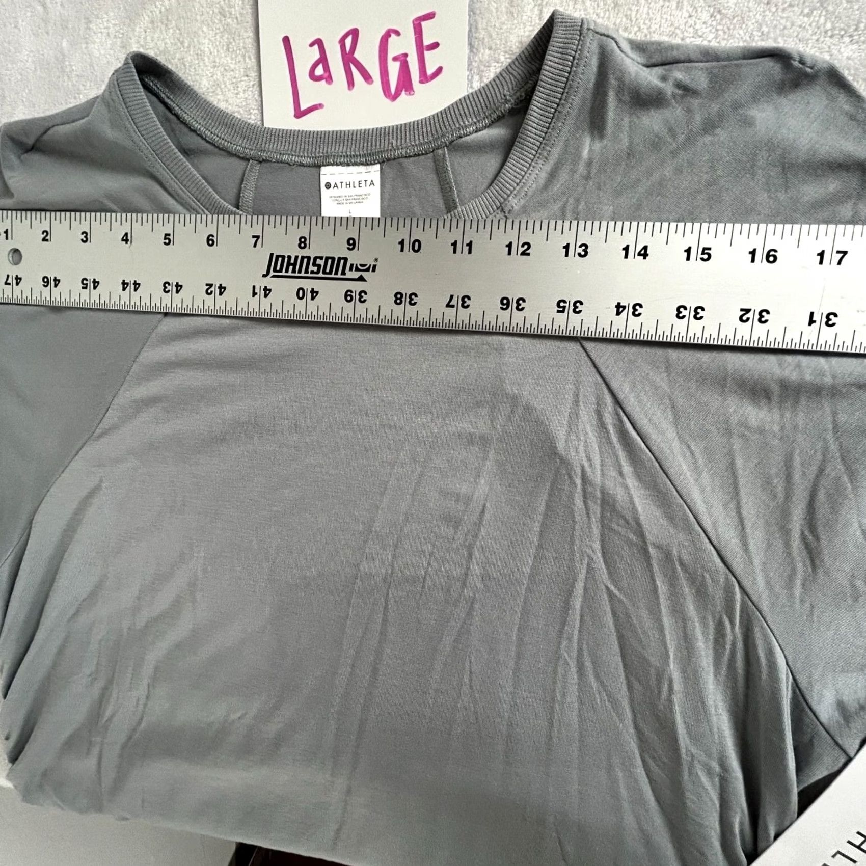 Athleta Athleta With Ease Cinch Tee Womens Large Gray Short Sleeve Active Breathable New Size 36" / US 14 / IT 50 - 5 Thumbnail