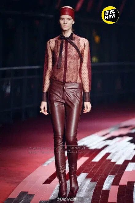 Valentino Valentino Burgundy lace shirt Size XS / US 0-2 / IT 36-38 - 1 Thumbnail
