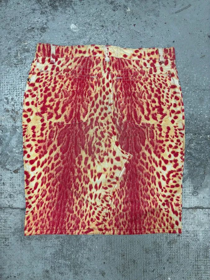Designer × Roberto Cavalli × Vintage 2000s Roberto Cavalli Beige & Red Glamour Skirt Size 28" / US 6 / IT 42 - 4 Thumbnail