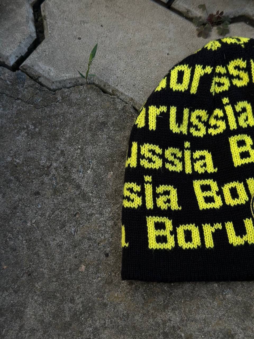 Number (N)ine Borussia Dortmund Soccer Hat Football BVB Fussball Hut Germa Size ONE SIZE - 4 Thumbnail