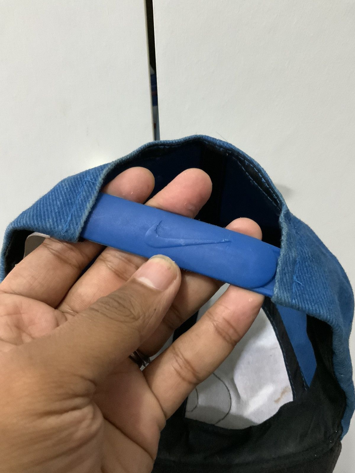 Nike Vintage Nike Blue Fade Hat Size ONE SIZE - 10 Thumbnail