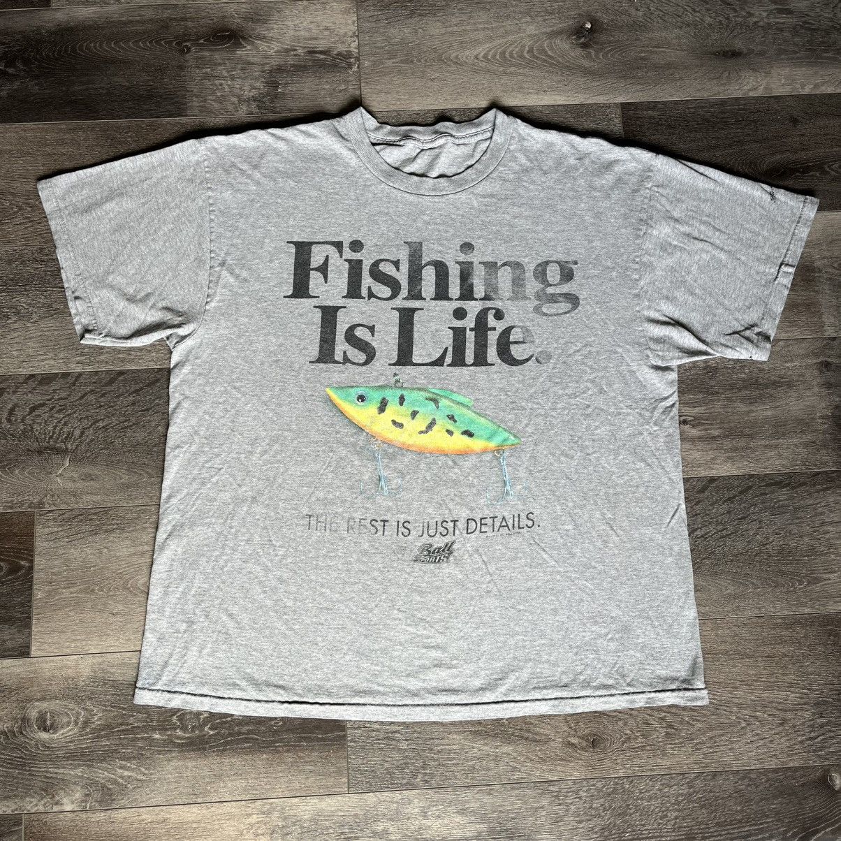 Vintage Vintage 90s Fishing is Life Big Ball Sports Graphic T Shirt Size US XXL / EU 58 / 5 - 1 Thumbnail
