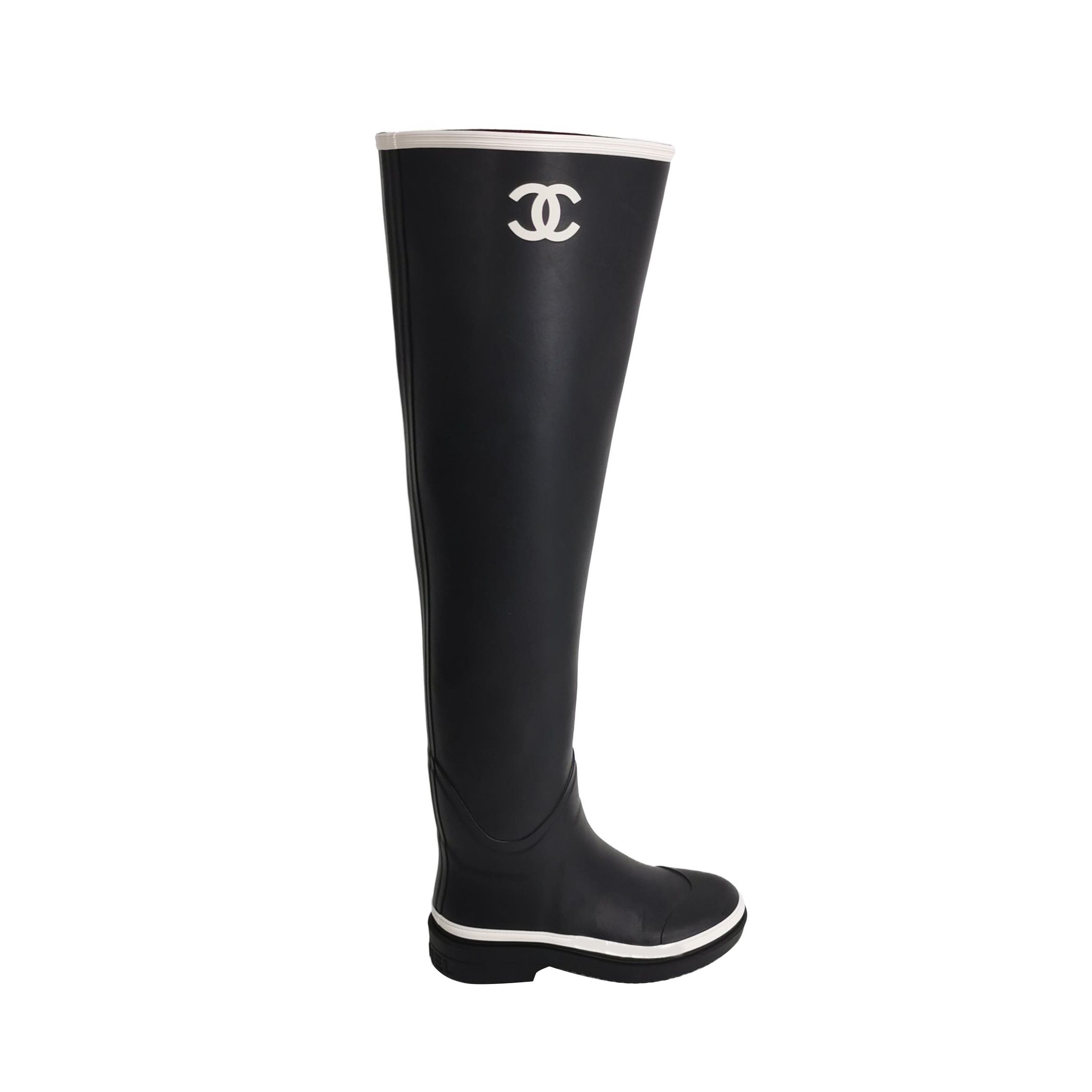 Chanel Chanel Women 8 Boots Size US 8 / IT 38 - 1 Thumbnail