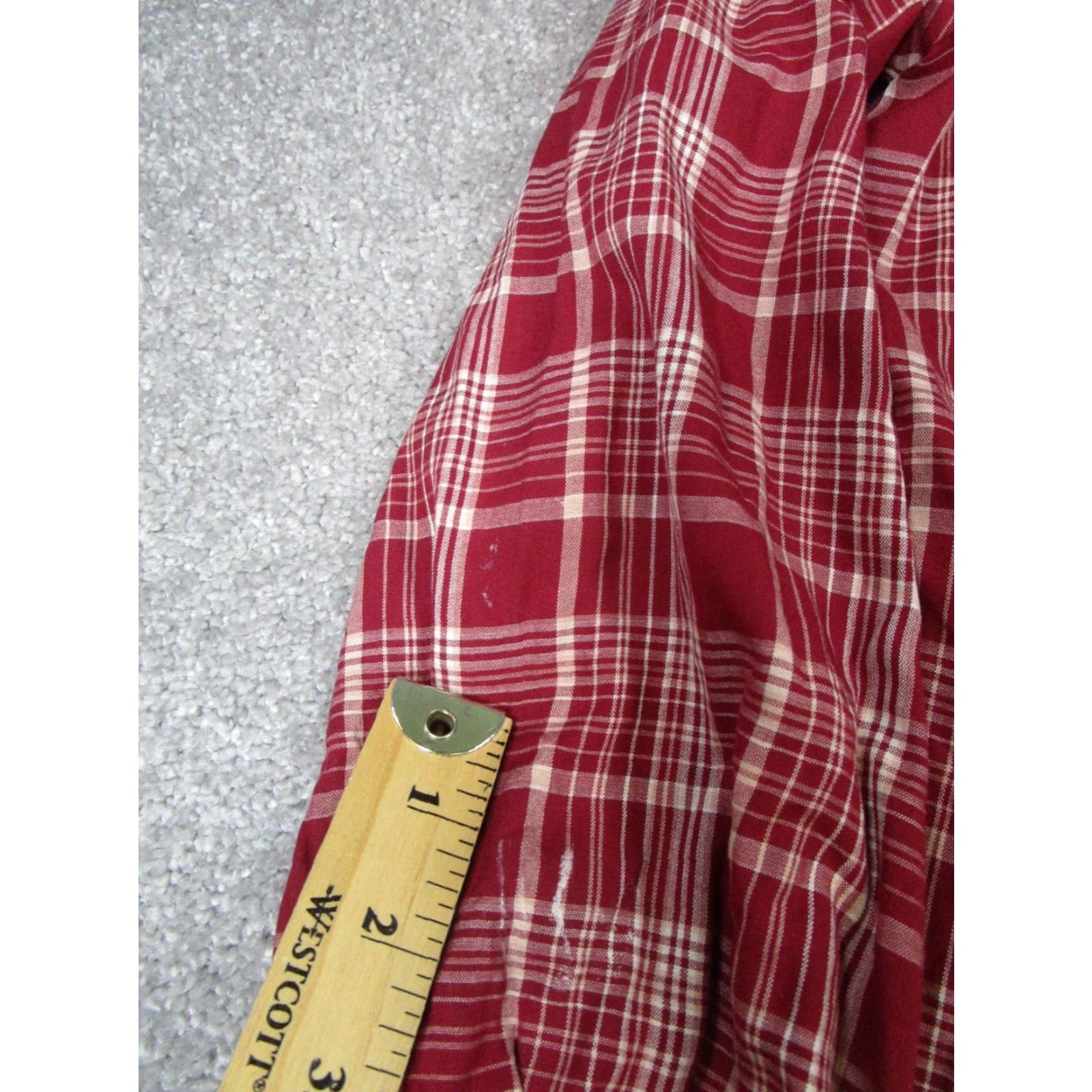 Madewell VINTAGE Madewell Shirt Women's XS Red Plaid Button-Up Long Sleeve Round Neck 100% Viscose Basic Jan 90s-2000s Womens Size XS / US 0-2 / IT 36-38 - 5 Thumbnail