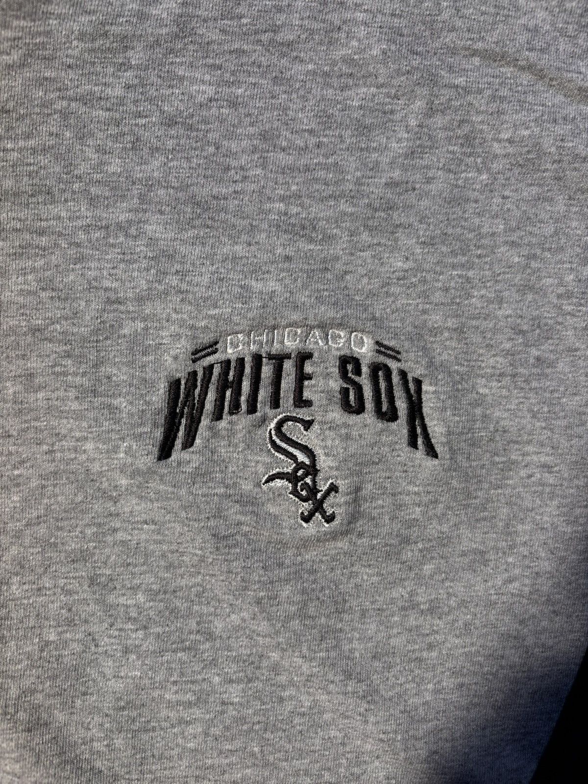 Lee Vtg Lee Sport Chicago White Sox Logo Two tone Long Sleeve XL Size US XL / EU 56 / 4 - 2 Thumbnail