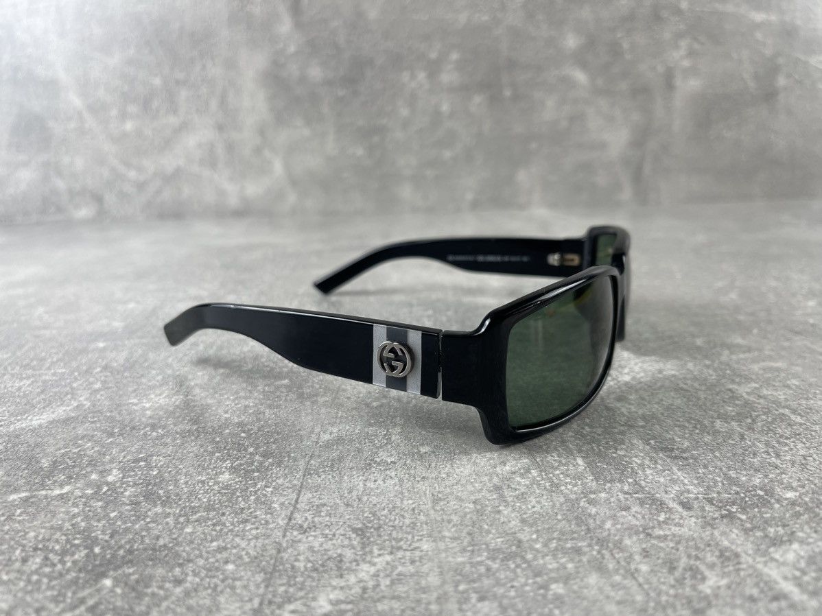 Gucci Gucci GG Black Rectangular Sunglasses Green Lens Italy Size ONE SIZE - 4 Thumbnail