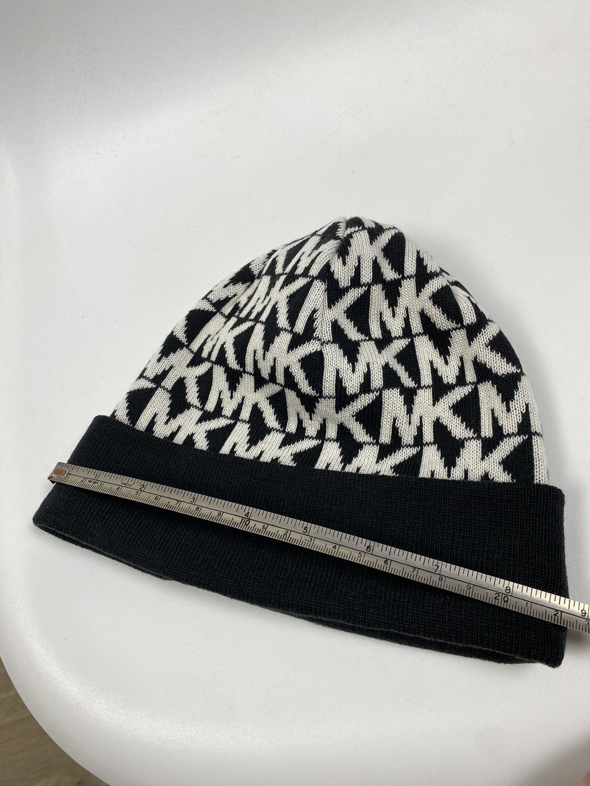 Michael Kors Michael Kors Beanie + Scarf Set Monogram Size ONE SIZE - 12 Thumbnail