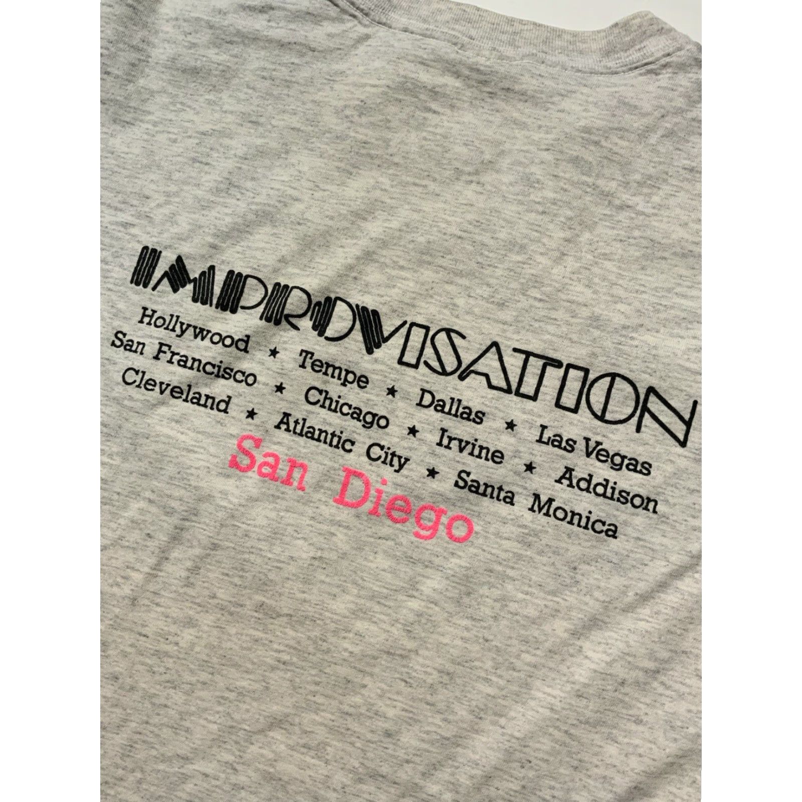 Vintage VINTAGE San Diego Improv Comedy Club Showcase Tour Single Stitch T-Shirt Sz. L Mens Size US L / EU 52-54 / 3 - 6 Thumbnail