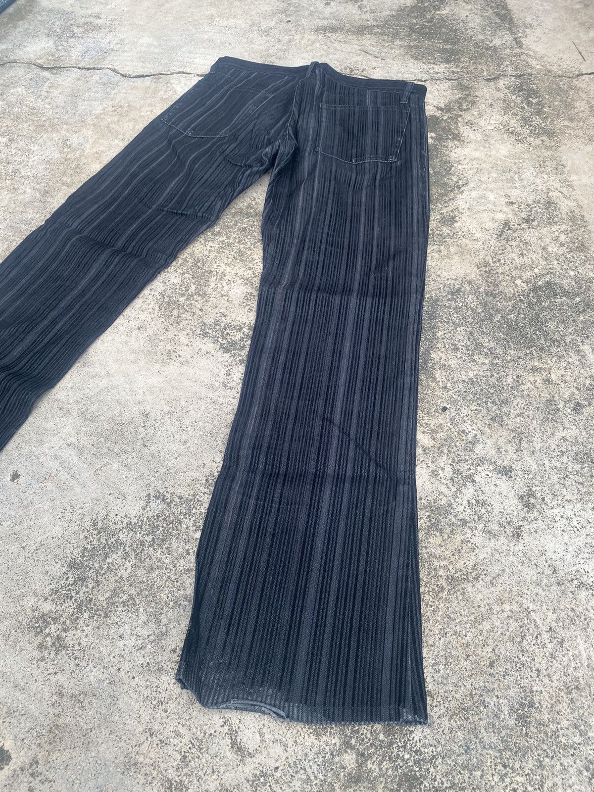 If Six Was Nine Flare Rupert Velvet Distressed Bootcut Size US 32 / EU 48 - 14 Thumbnail