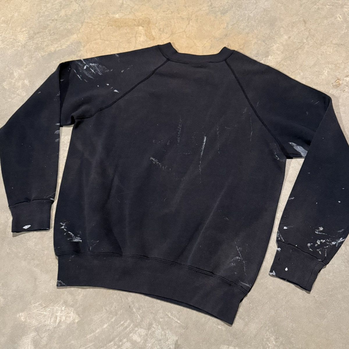 Vintage 1980s Faded Distressed Painted Raglan Crewneck ERD Grunge Size US L / EU 52-54 / 3 - 10 Thumbnail