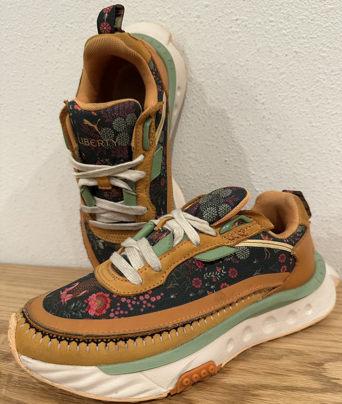 Puma Puma Liberty of London x Wmns Wild Rider 'Floral' size 5.5 Size US 5.5 / IT 35.5 - 1 Thumbnail
