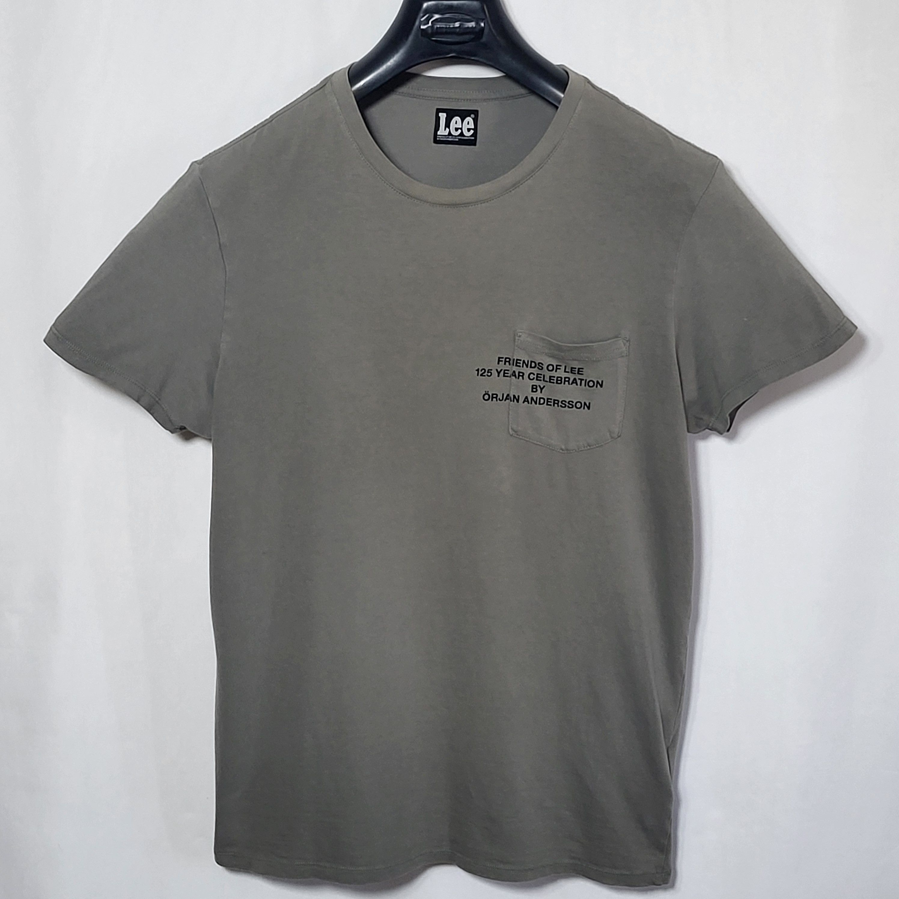 Lee Lee&Örjan Andersson T-Shirts size M Size US M / EU 48-50 / 2 - 4 Thumbnail