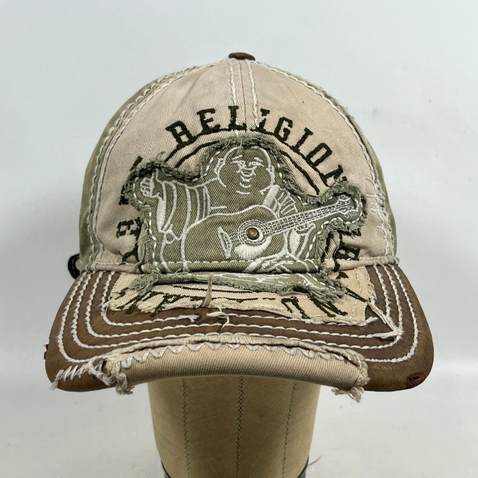 image of True Religion Hat Distressed Buddha Logo Embroidered Trbj Trucker Baseball Cap in White, Men's