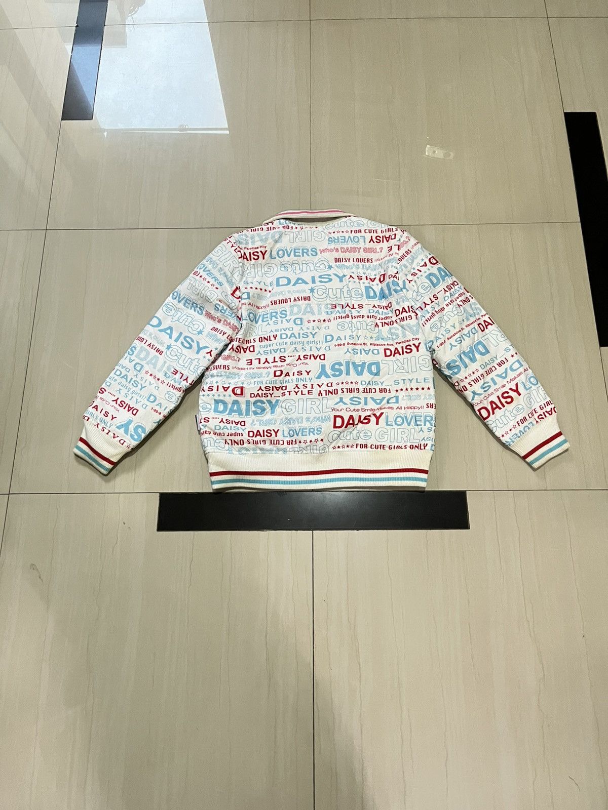 Japanese Brand Puffer jacket 2000s daisy lovers Size M / US 6-8 / IT 42-44 - 3 Thumbnail