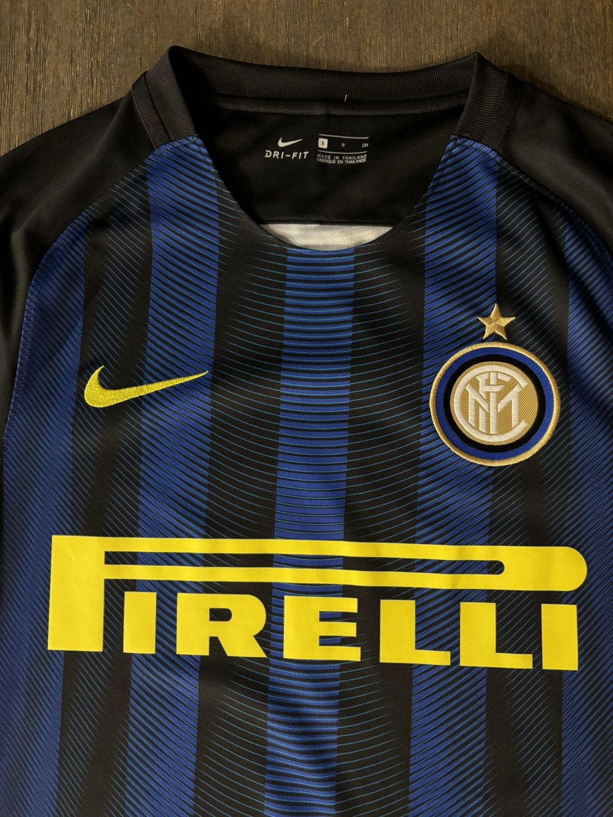 Nike Inter Milan 2016/17 Nike Home Kit Size US S / EU 44-46 / 1 - 2 Thumbnail