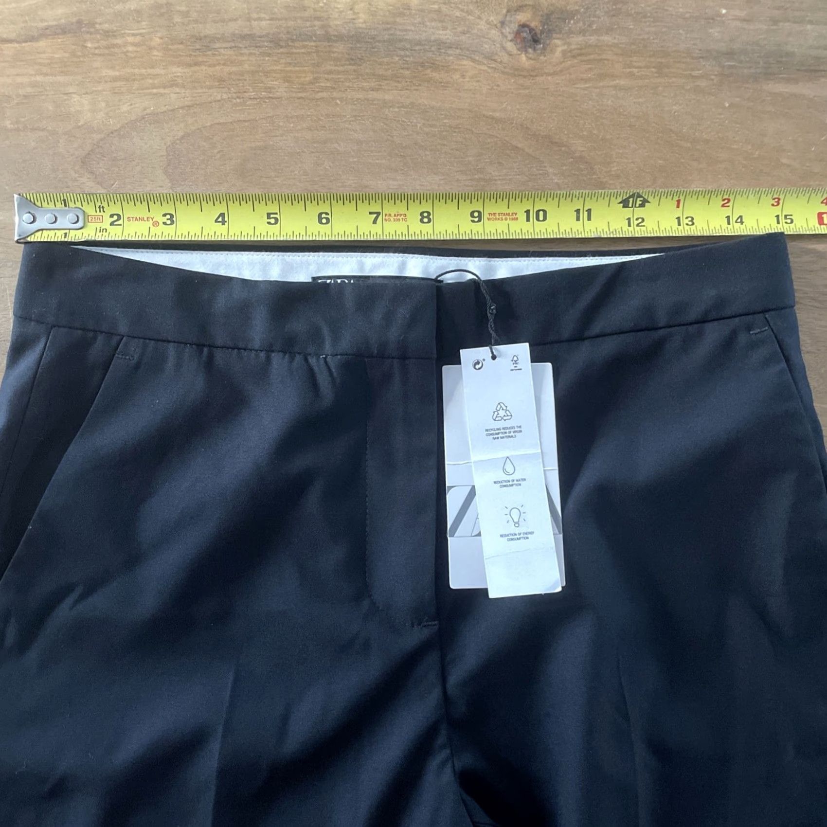 Zara Zara Dress Pants Womens Size 4 Black High Waist Tapered Office Workwear City Crew Pants Fit Regular 30x27 Size 27" / US 4 / IT 40 - 7 Thumbnail