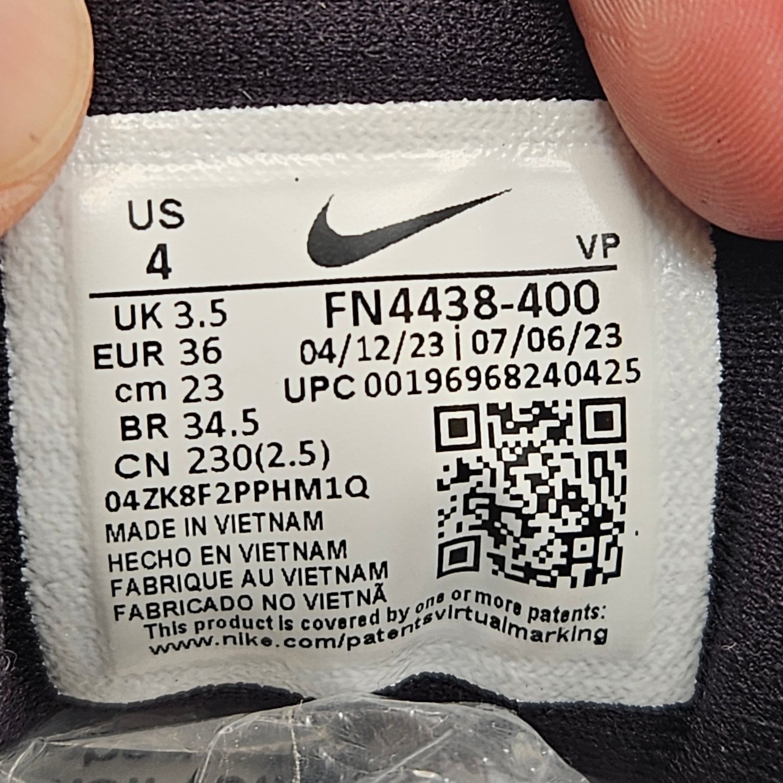 Nike NIKE MEN'S 4 AIR PENNY 2 ATLANTIC BLUE FN4438-400 USED Size US 5 / EU 37 - 6 Thumbnail