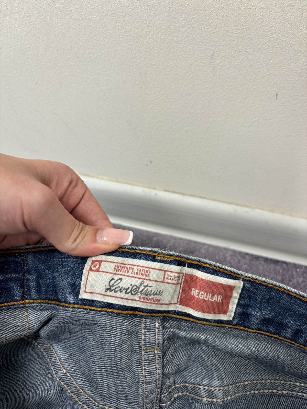 Levi's Vintage Levi’s Signature USA Hype Blue Denim Baggy Jeans Size US 34 / EU 50 - 13 Thumbnail