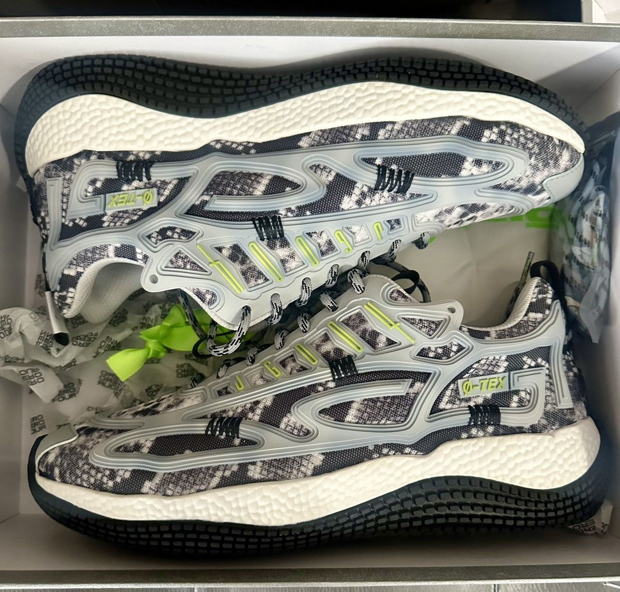John Geiger John Geiger 004 year of the snake size 12 Size US 12 / EU 45 - 1 Thumbnail