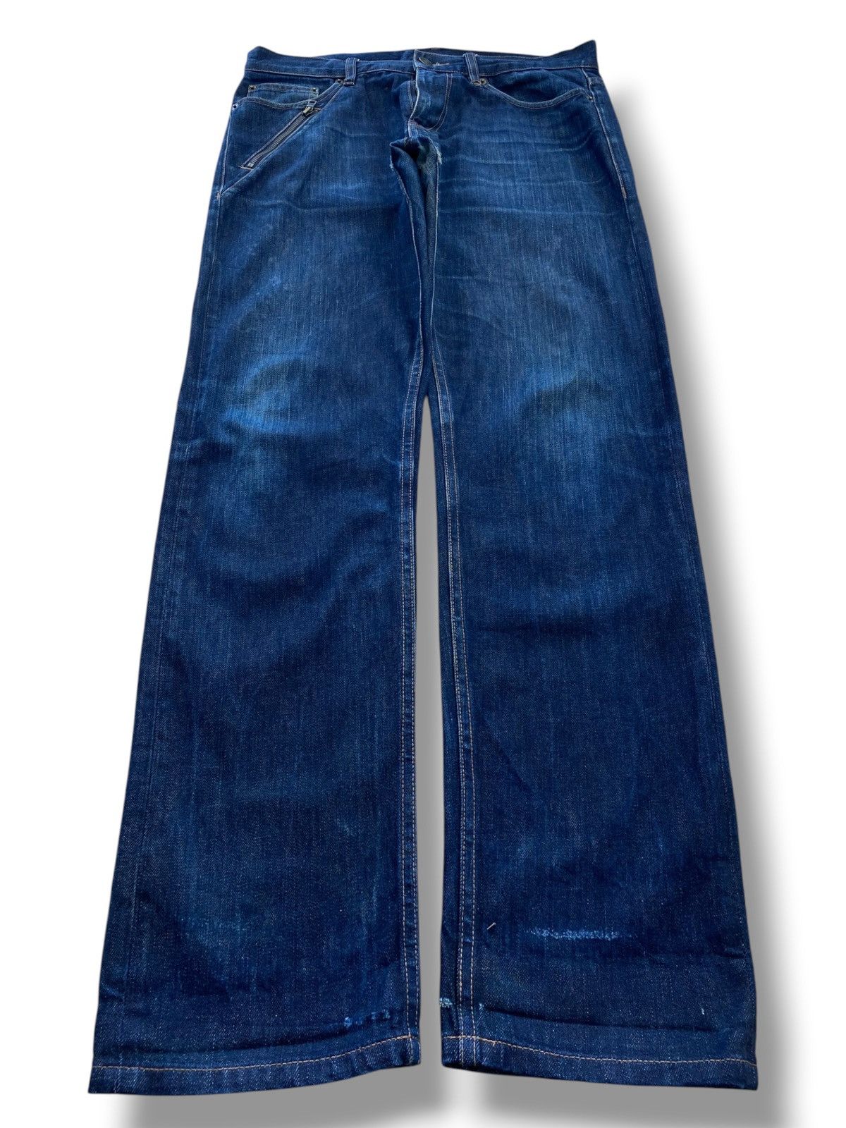 Armani Exchange Armani Exchange Blue Wash Style Straight Leg Jeans Size US 34 / EU 50 - 1 Thumbnail