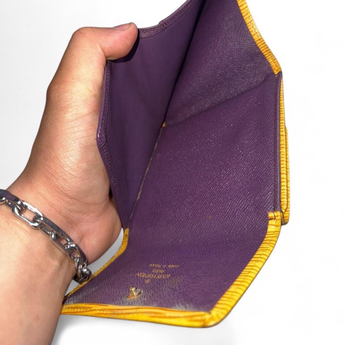 Louis Vuitton Louis Vuitton Yellow Epi Trifold Wallet Size ONE SIZE - 4 Thumbnail